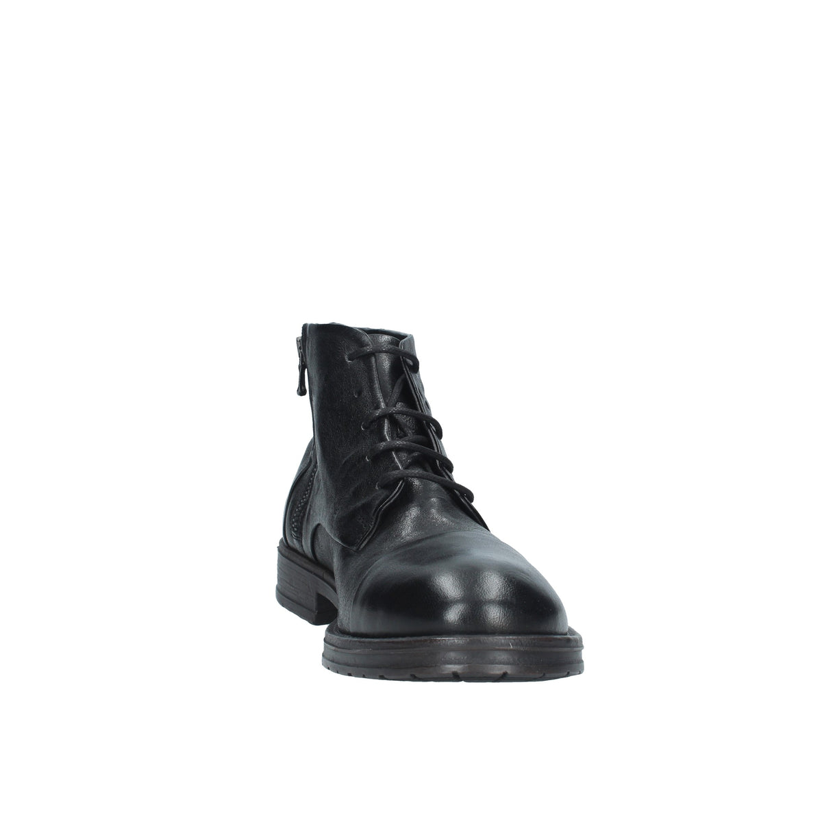 stivaletto allacciato