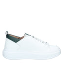 WEMBLEY MAN WHITE GREY