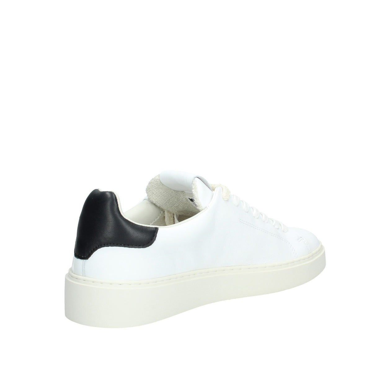 M441-LV-CA-WB LEVANTE CALF WHITE-BLACK